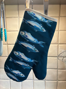 Oven Mitt - Fish in teal